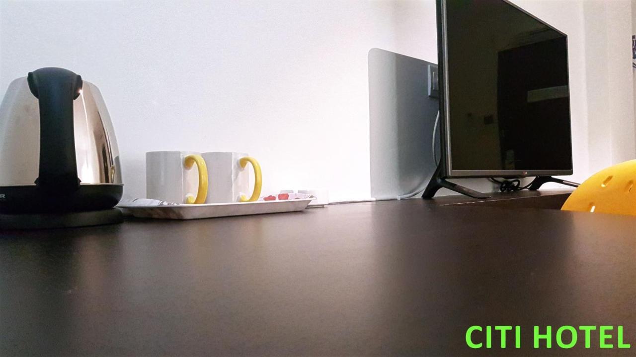 Citi Hotel Miri Buitenkant foto
